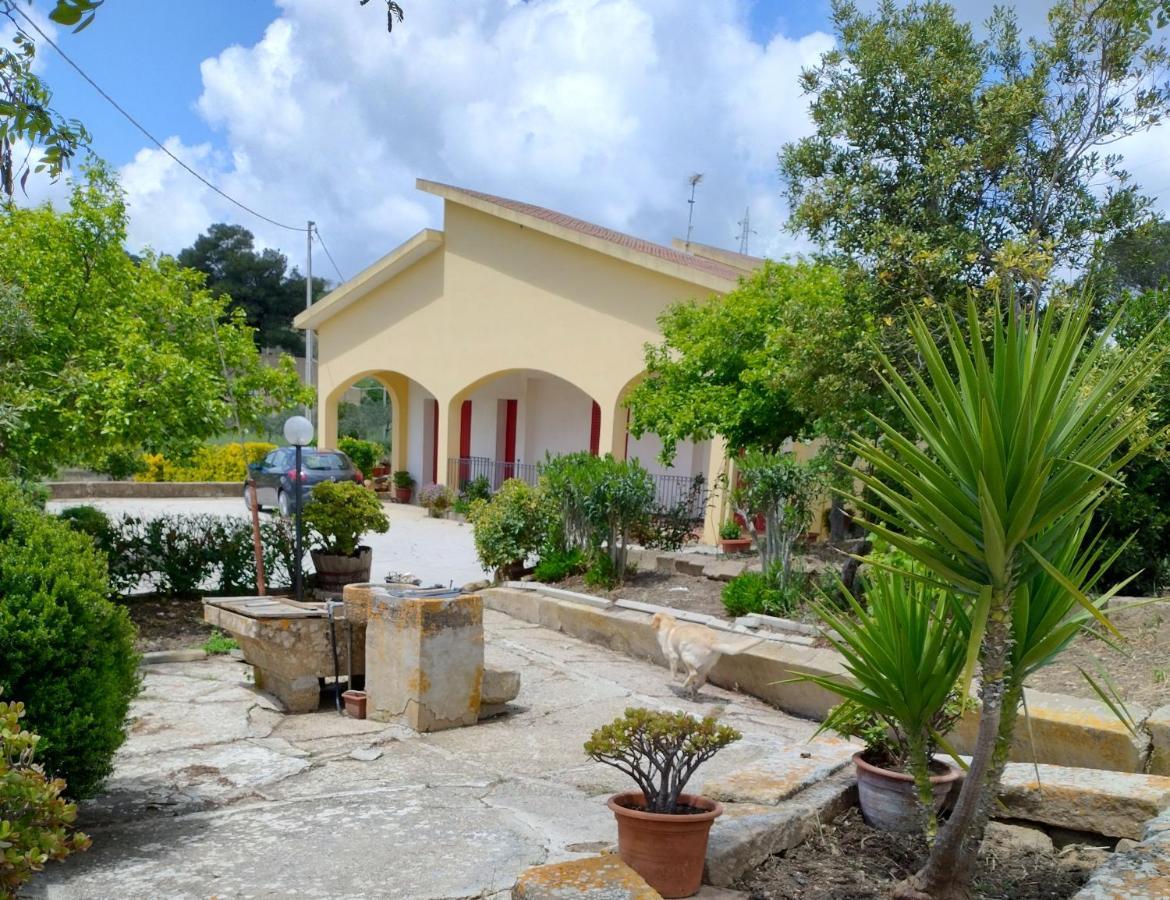 Villa Lada Santa Ninfa Esterno foto
